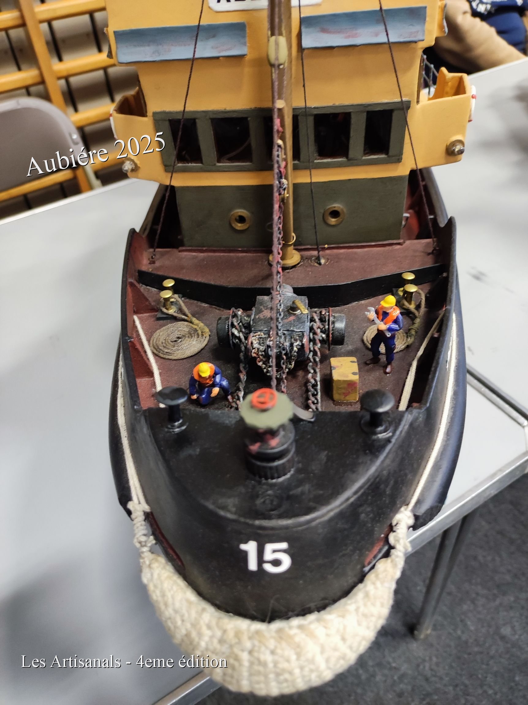 Bateau Remorqueur 1.jpg